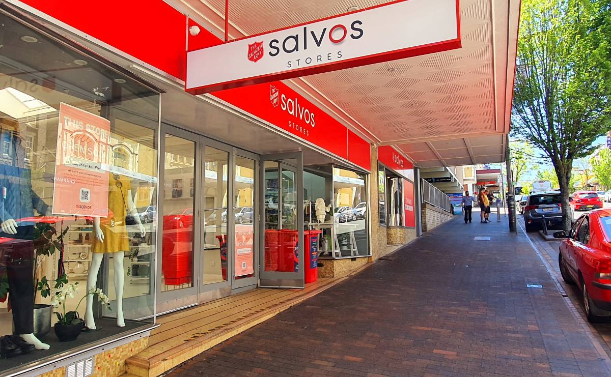 New Salvos Op Shop in Katoomba