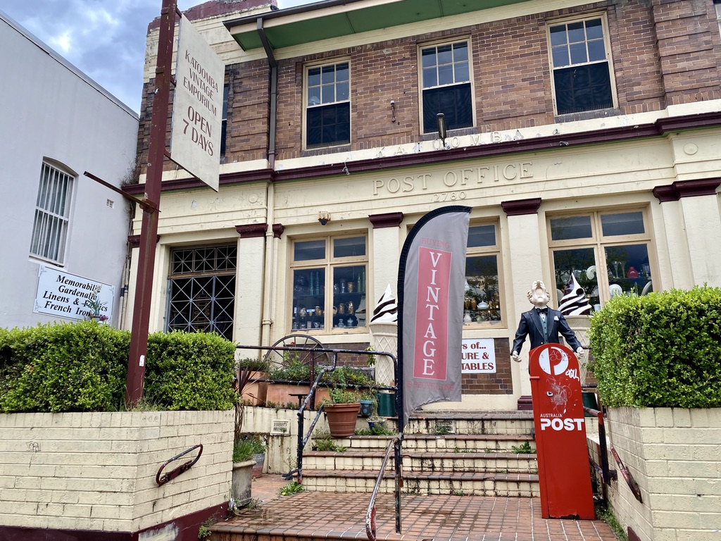 katoomba vintage emporium