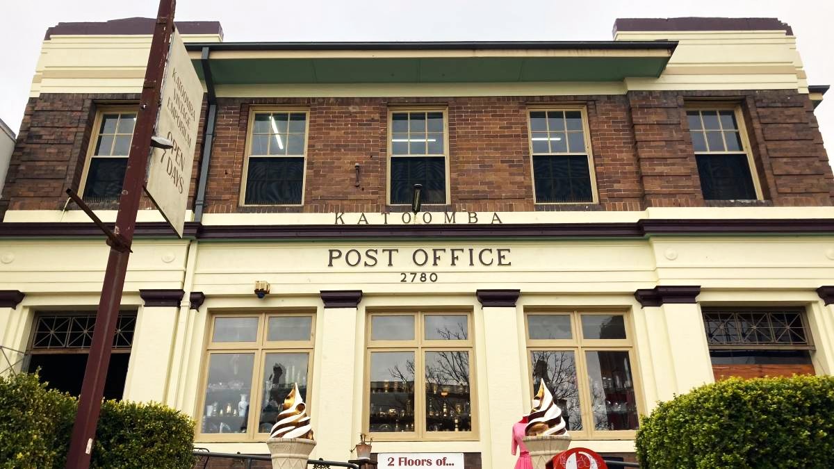 Outside The Post Mistress Vintage store in Katoomba